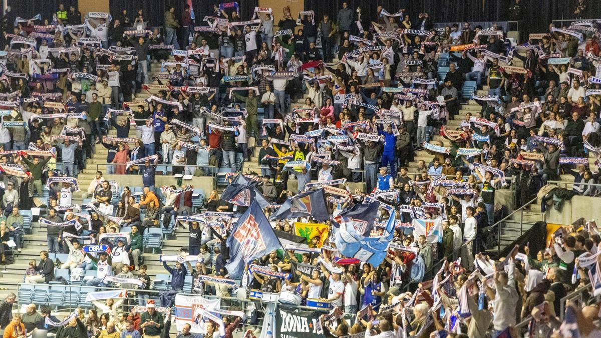 LEYMA CORUÑA OBRADOIO PANTALLA GIGANTE