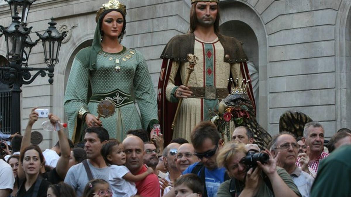 Una Mercè llena de cámaras y 'smartphones'.