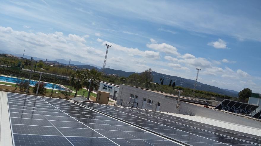 Miramar ahorrará más de 5.000 € al año con la energía fotovoltaica