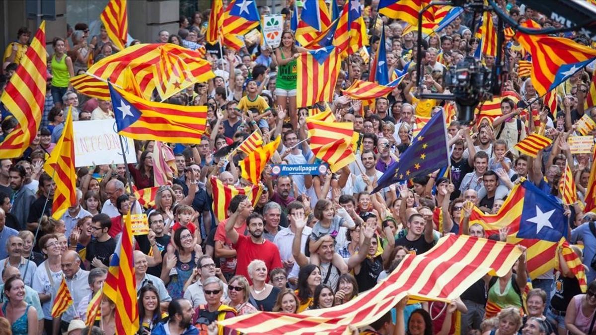 Imagen de la manifestación de la ANC en la Diada del 2012, en la Via Laietana de Barcelona.