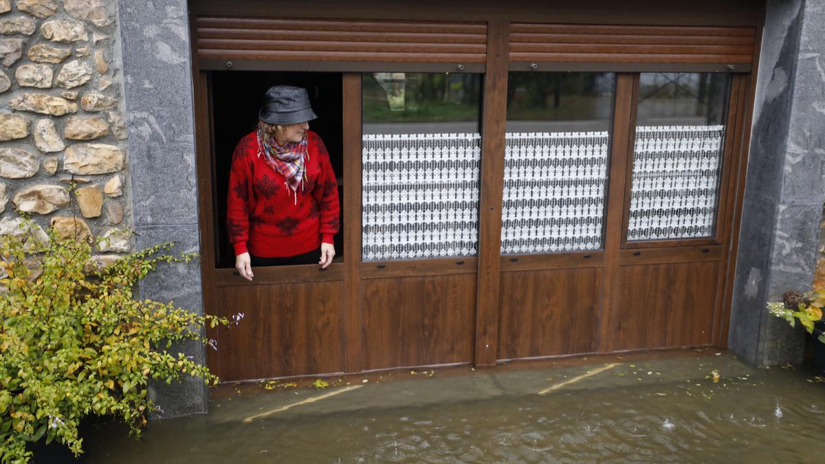 Inundaciones en Asturias: Todas las imágenes de una complicada jornada de lluvias