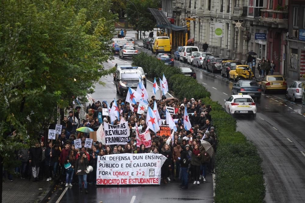 Estudiantes de A Coruña protestan contra la Lomce