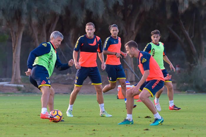 Entrenamiento de la UDLP en Las Burras