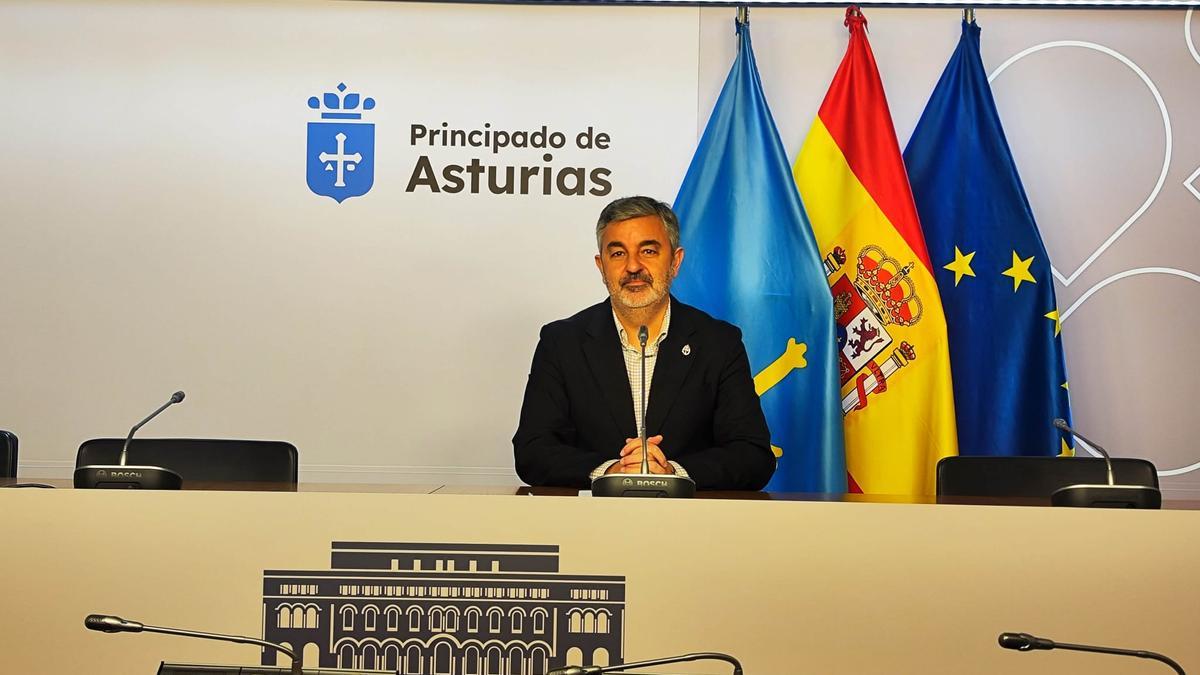 Alejandro Calvo antes de iniciar la rueda de prensa.