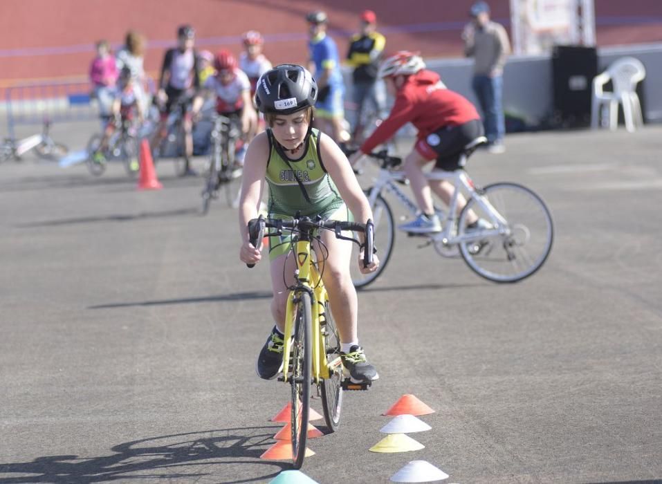 Exhibición en el velódromo de Molina de Segura