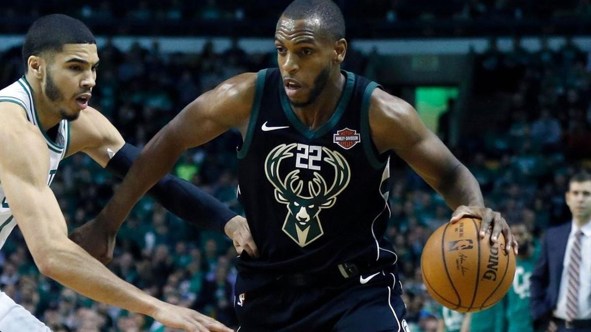 Khris Middleton, muy acertado en ataque