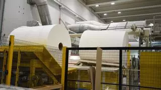 Foxy se 'enrolla' a El Burgo: 25 años, 140.000 toneladas de papel y 290 millones en ventas
