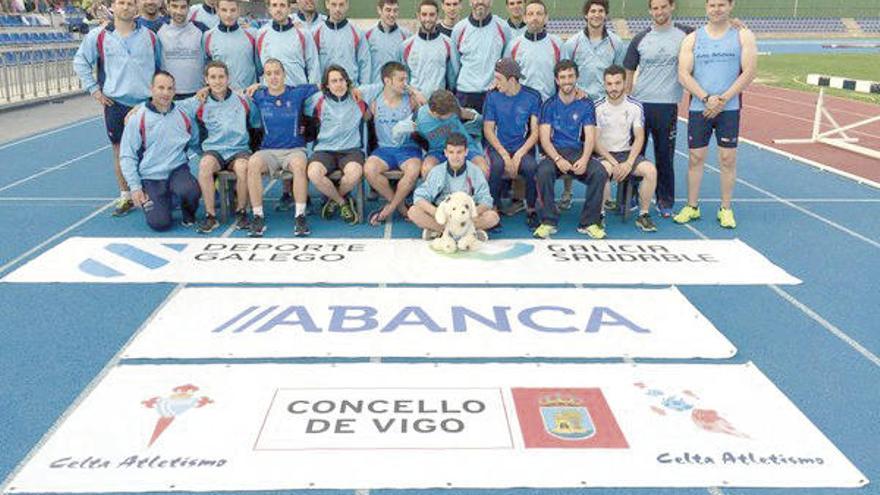 Los componentes del Celta masculino, ayer en Moratalaz. // FDV