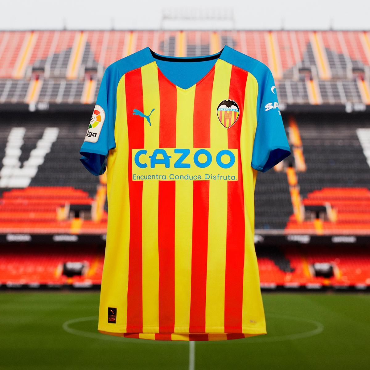 Así es la tercera equipación del Valencia CF