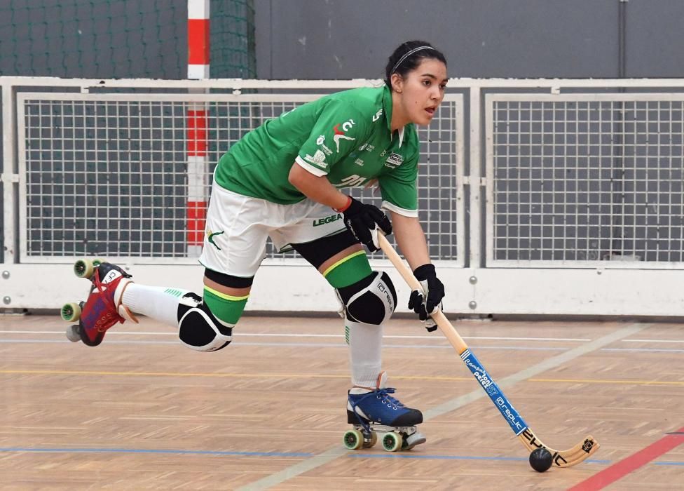 El Liceo femenino cae 0-5 ante el Voltregá