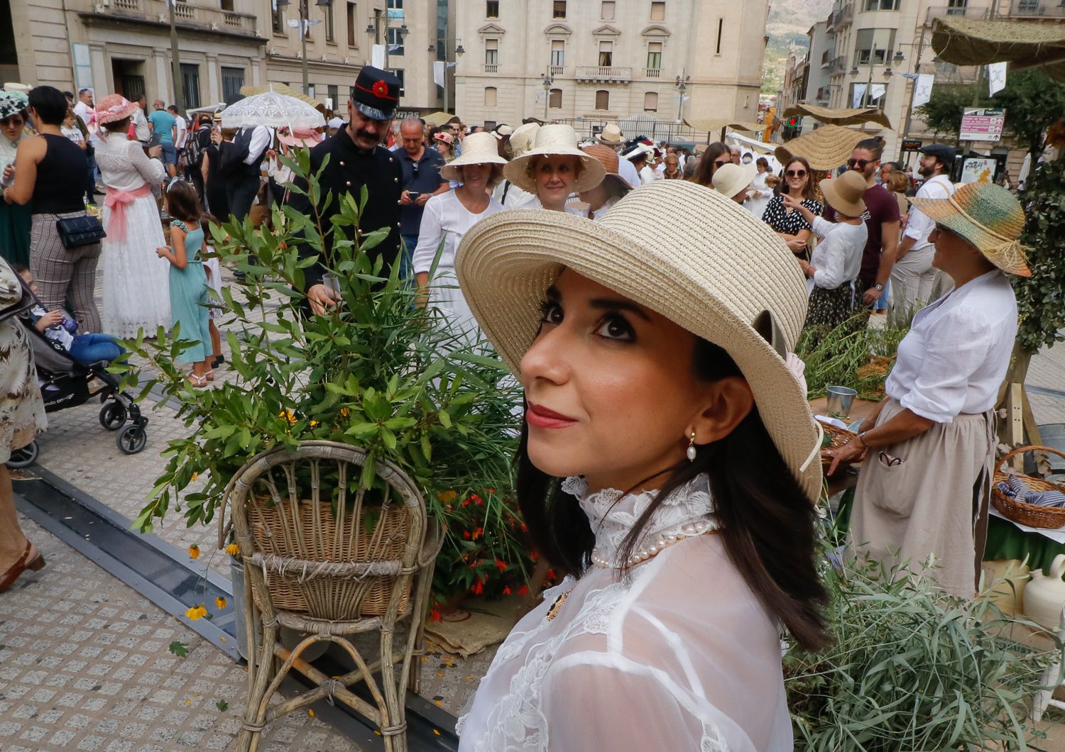 Feria Modernista de Alcoy, en imágenes