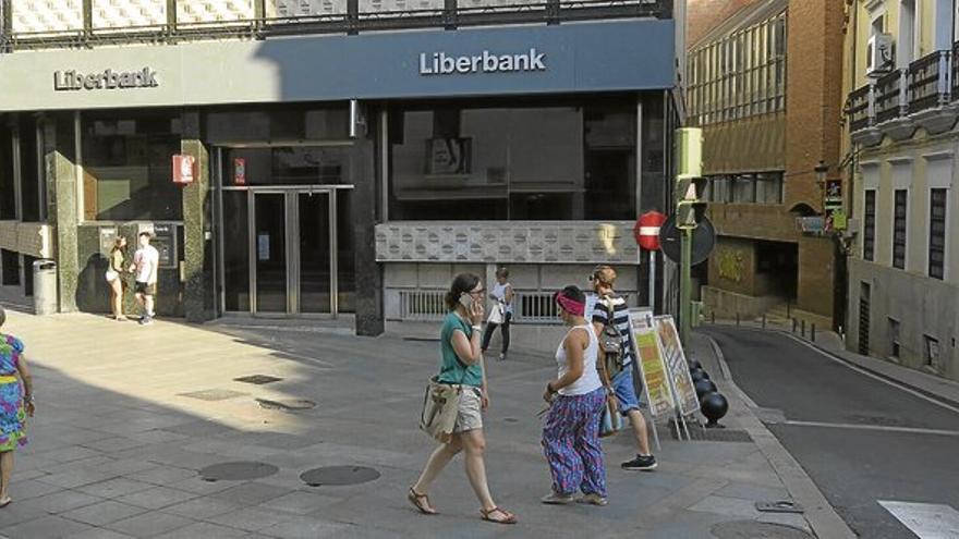 Liberbank trasladará a Mayoralgo servicios centrales de San Pedro