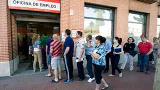 La Seguridad Social entregará casi 8.000 euros anuales a los mayores de 65 años sin cotización: solo una condición