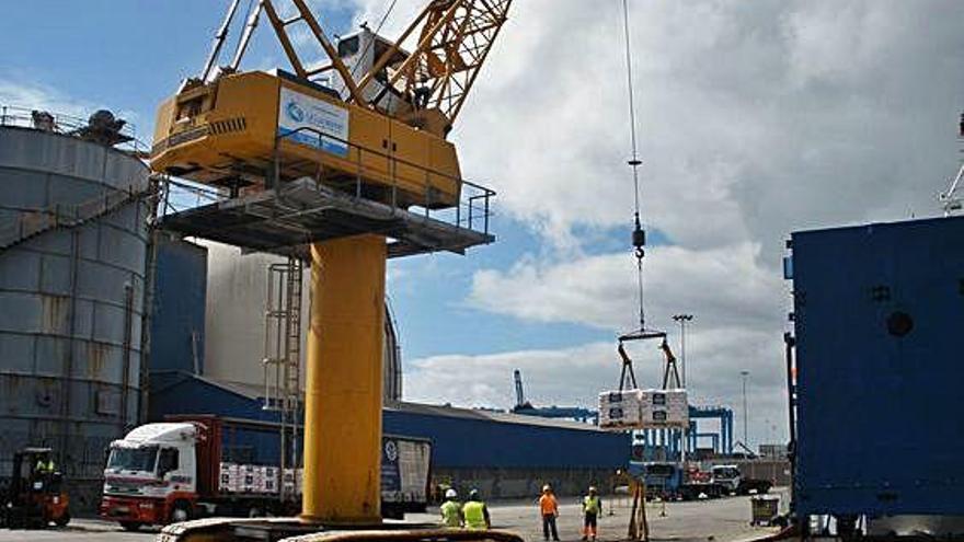 Operaciones portuarias en La Luz Market, &#039;piedra angular&#039; de Boluda y Suárez General Cargo.