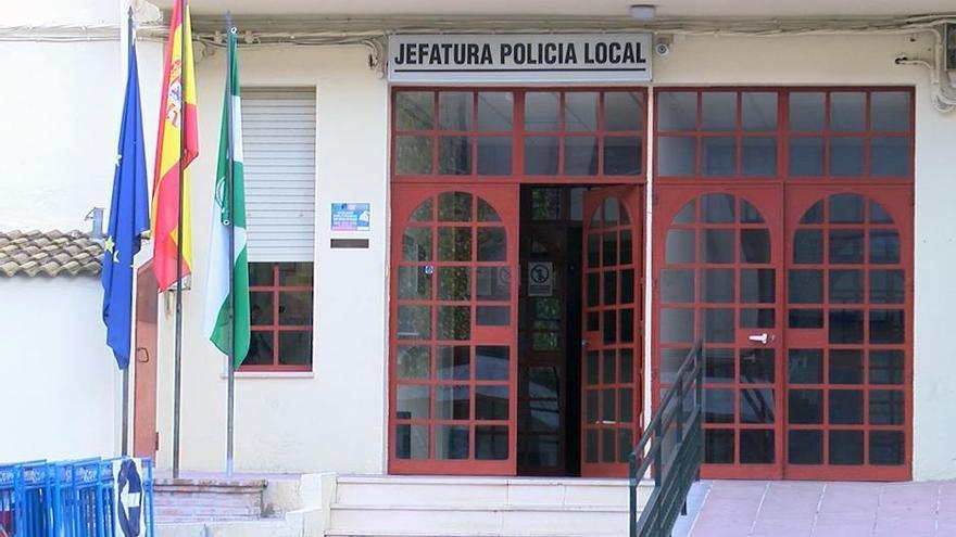 Desalojadas en Priego 49 personas del interior de un bar de 41 metros cuadrados