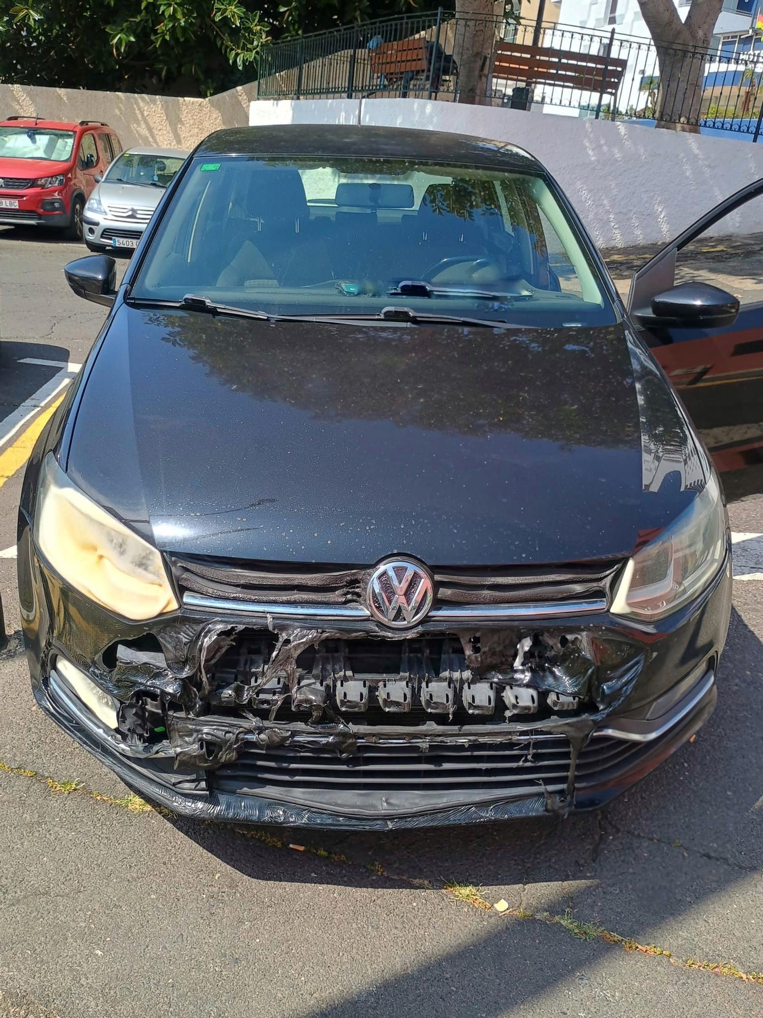Incidentes vandálicos en Caletillas: quema de contenedores y un vehículo