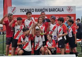La Escola de Fútbol Silleda hace doblete en el Torneo Ramón Barcala