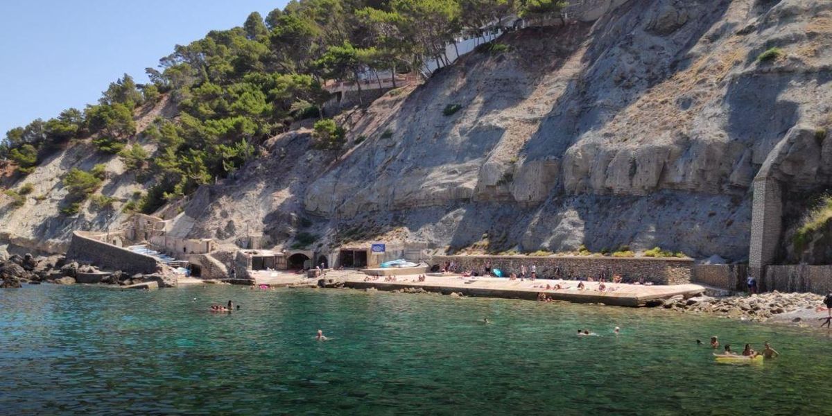 Una imagen de la cala de Banyalbufar, pendiente de unas obras para mejorar la seguridad.