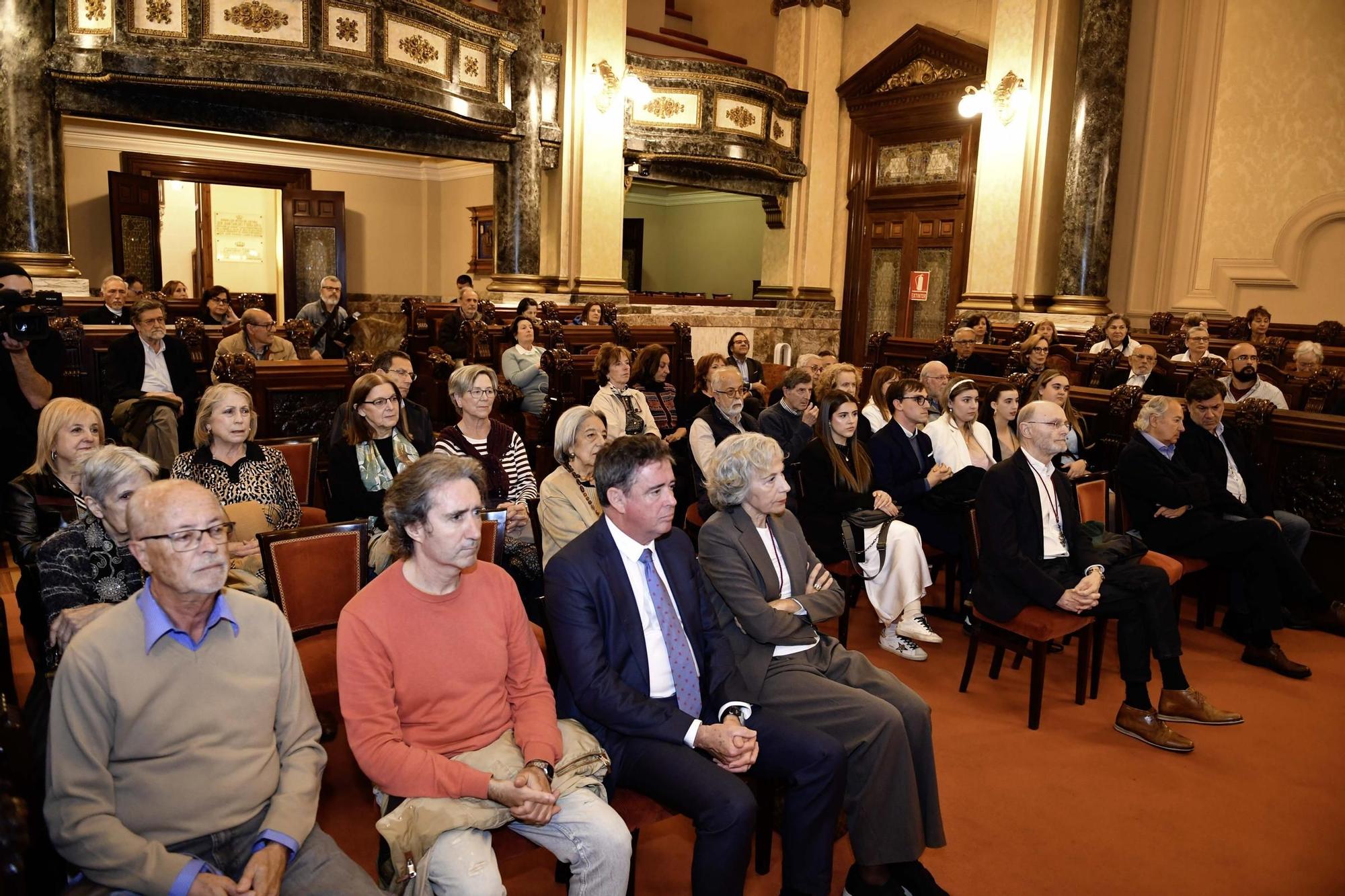 Olivia Rodríguez ingresa en el Instituto José Cornide