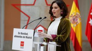 GRAF5612  MADRID  15 12 2020 - La presidenta de la Comunidad de Madrid  Isabel Diaz Ayuso  firma un protocolo general de actuacion con las grandes superficies de distribucion para promocionar el consumo de alimentos de Madrid en Navidad  EFE  J j  Guillen
