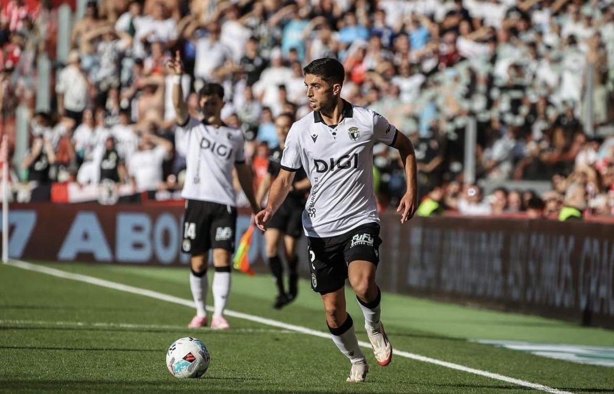 Alejandro Lizancos en un encuentro con el Burgos