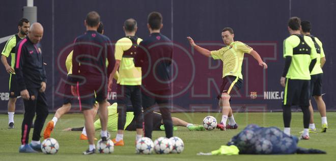 El Barça prepara el partido contra el PSG casi al completo