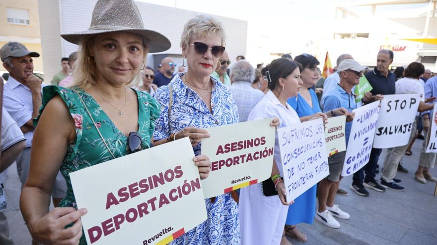 Torre Pacheco se convierte en el epicentro de la tensión contra los migrantes: &quot;Los salvajes, fuera&quot;