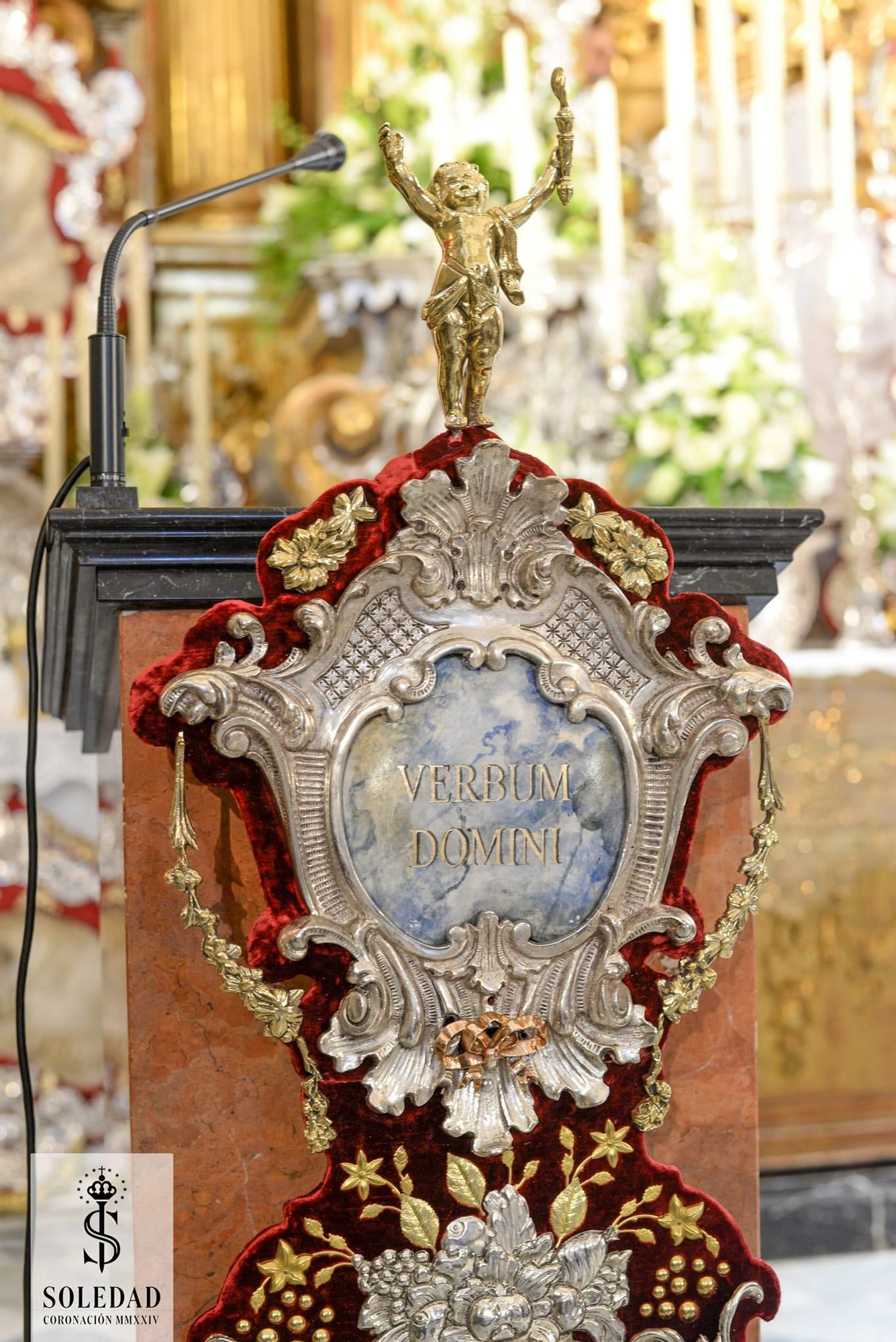 El impresionante altar de la Soledad de Cantillana para la Coronación