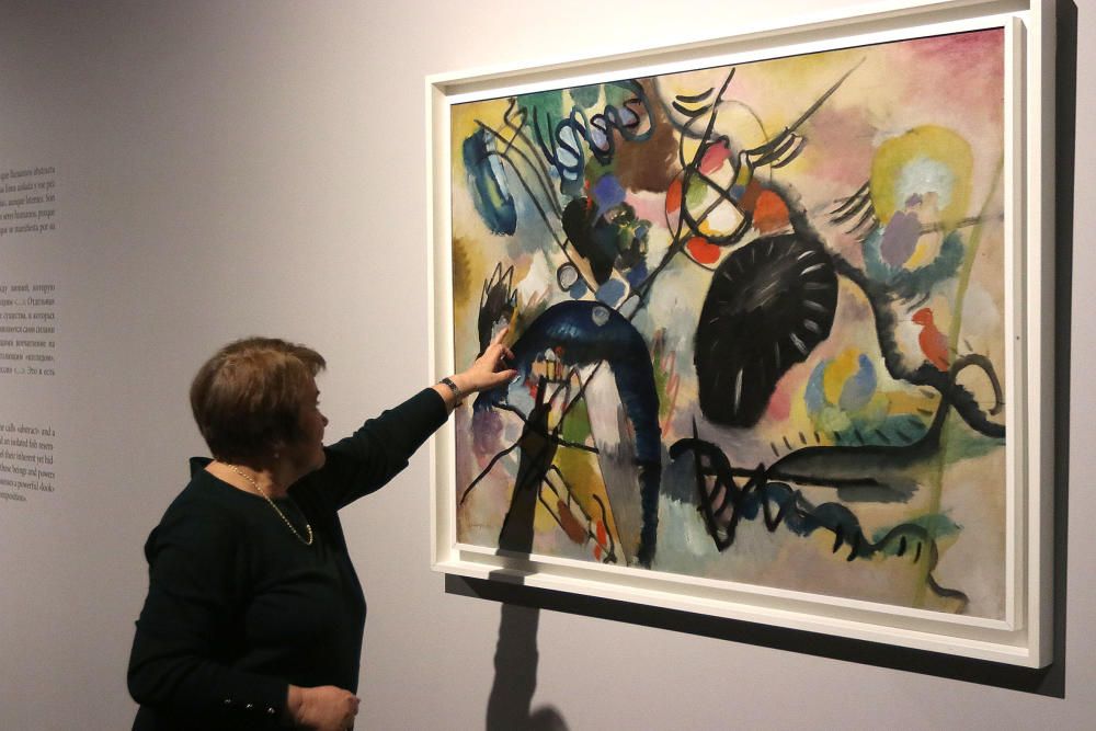 La exposición anual dedicada a la dinastía Románov permanecerá instalada en el Museo Ruso hasta enero de 2018, mientras que la temporal de Kandinsky estará abierta hasta julio