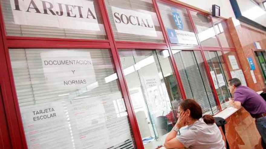 Oficina municipal de la estación de autobuses donde se expide la tarjeta Millennium.