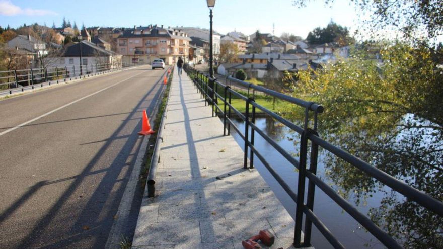Mejoras para elevar la barandilla del puente de San Francisco en Puebla