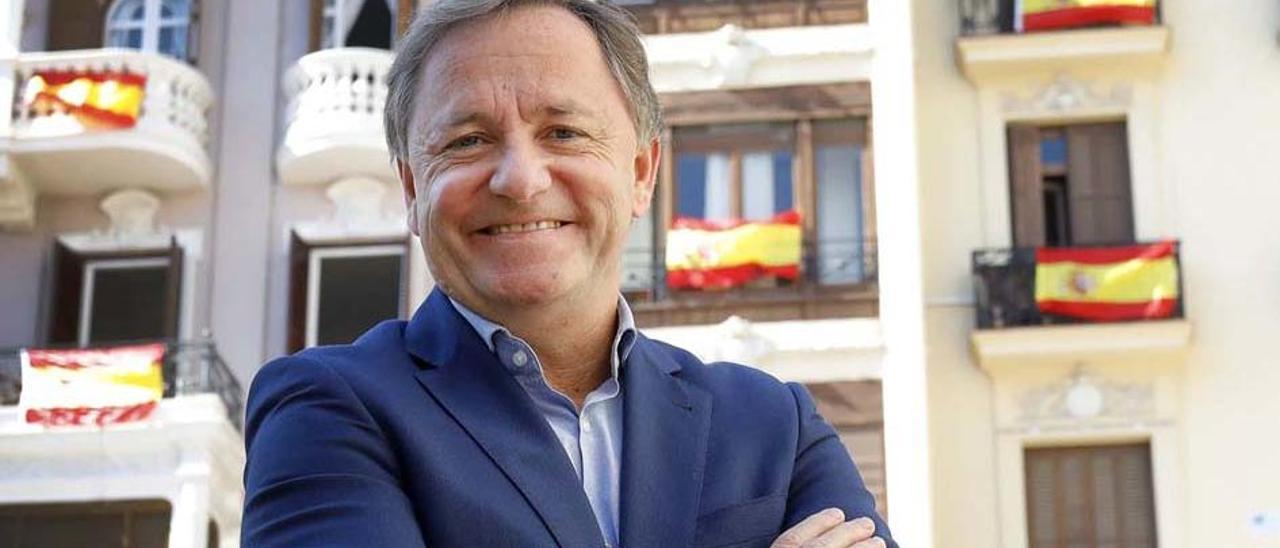 Juan Carlos Moragues: &quot;Con Cataluña no caben tibiezas, ambigüedades ni malabarismos&quot;