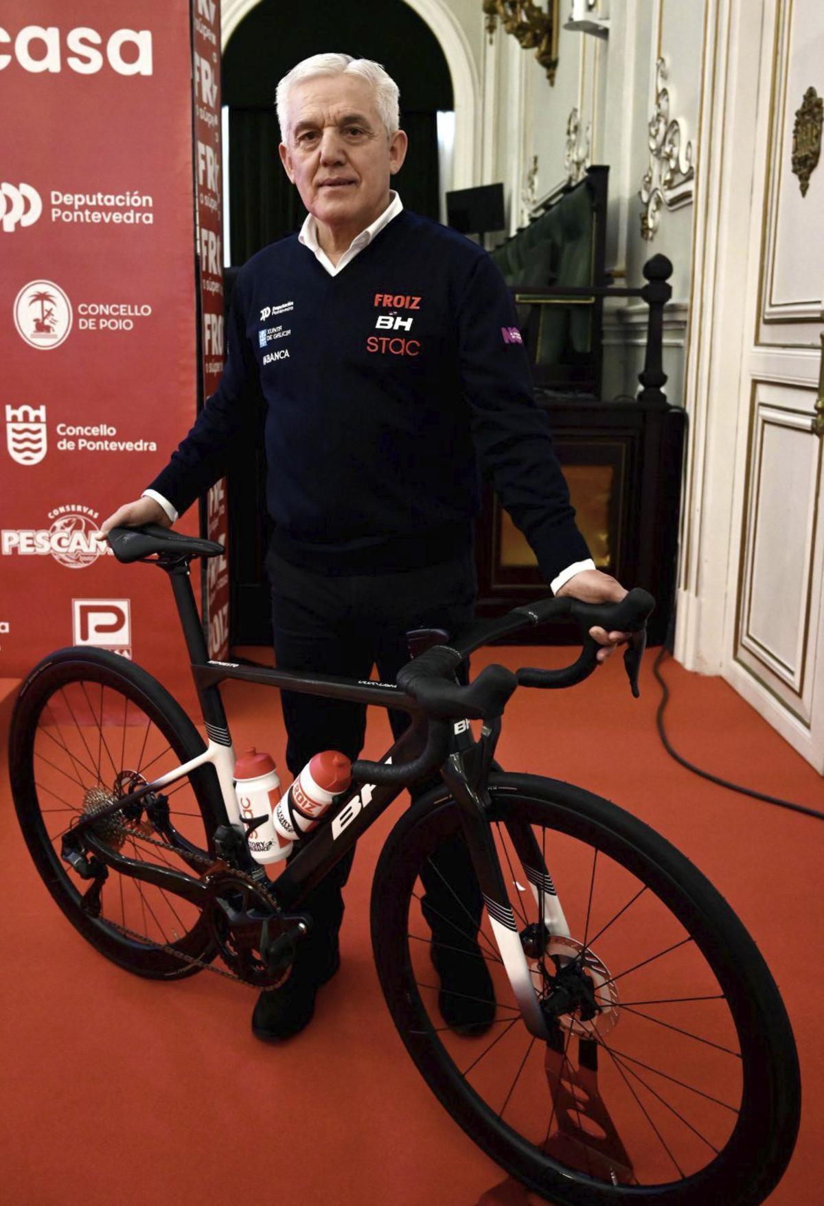 Evaristo Portela, en la presentación del equipo. | RAFA VÁZQUEZ