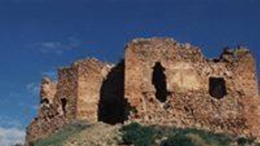 La Ruta de los Borgia impulsa la rehabilitación del castillo de Castellnovo