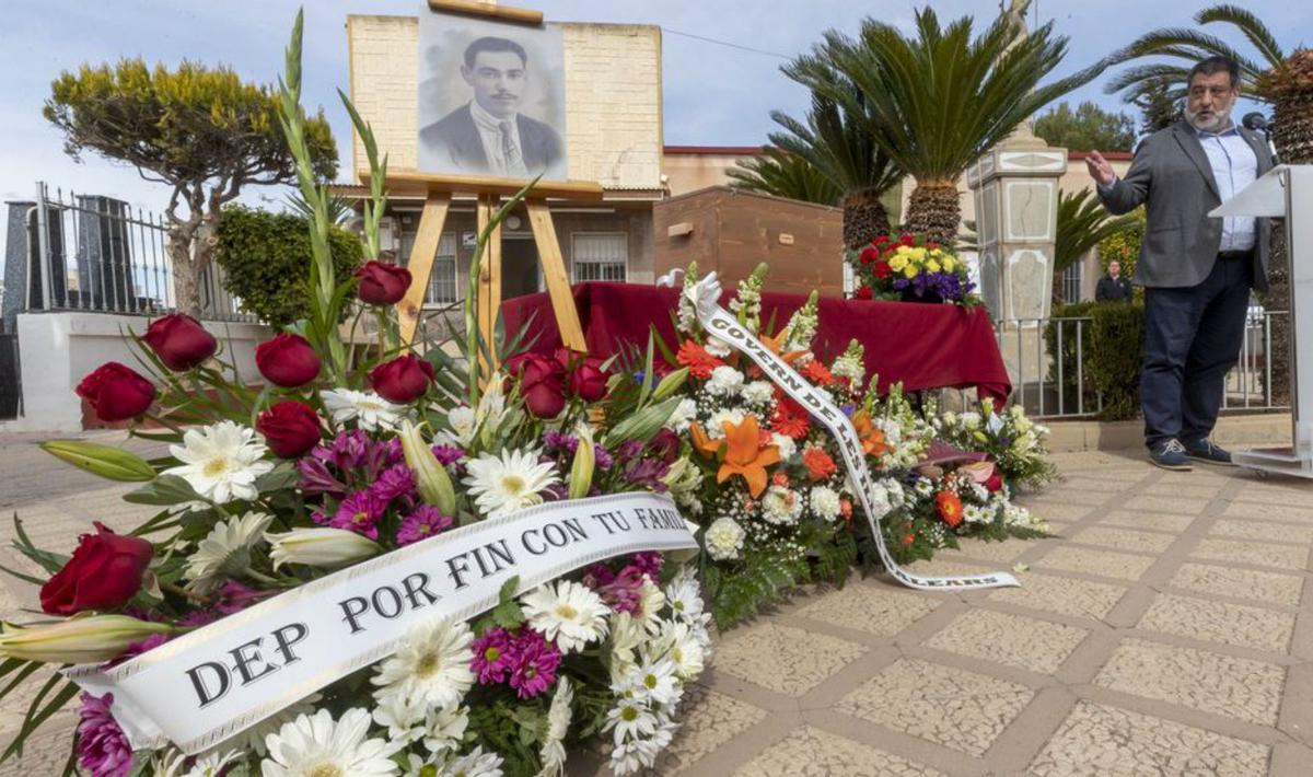 Francisco Solano, muerto en el penal de Formentera, ya descansa en Cartagena