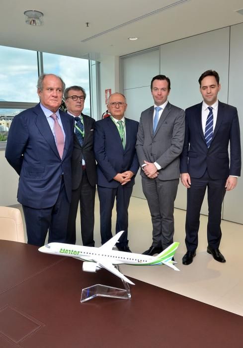 Binter y Embraer sellan su acuerdo de compra de nuevos aviones reactores