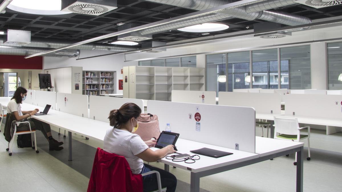 Sala Consulta Pleiades de la Biblioteca Universitaria