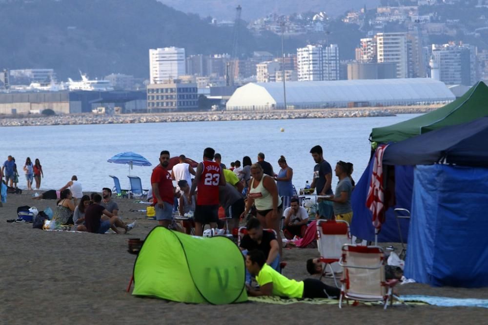 Las playas de Málaga celebran la noche de San Juan