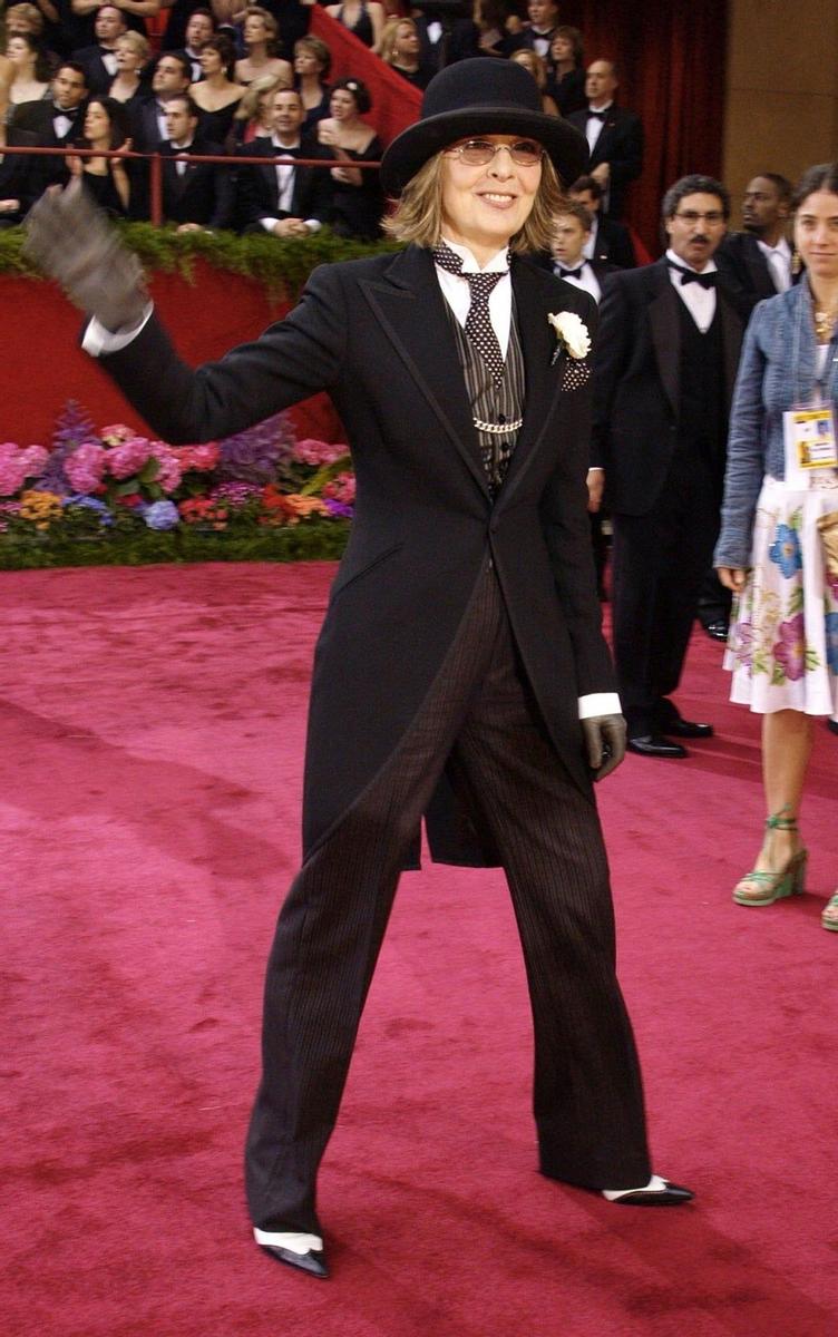 Diane Keaton con traje de Ralph Lauren en 2004