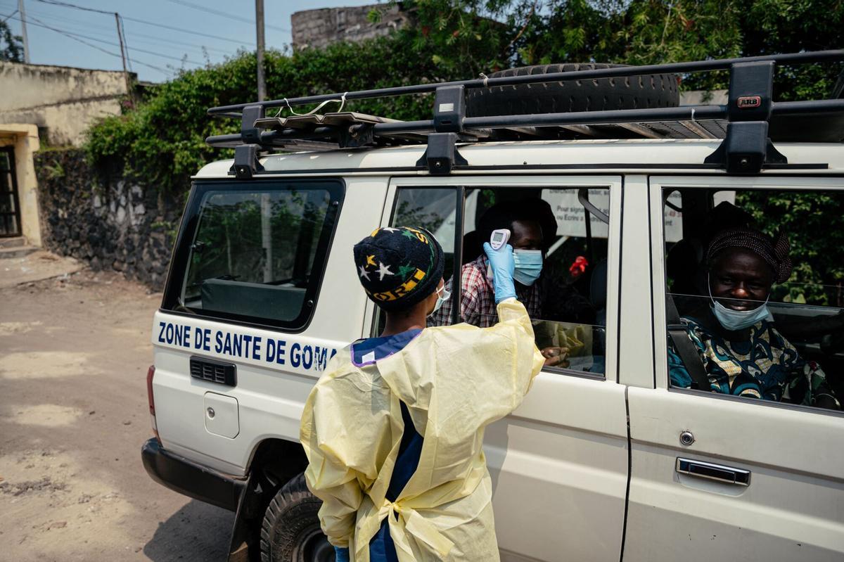 La República Democràtica del Congo eleva a més de 500 els casos sospitosos i a 131 les morts pel brot d’Ebola
