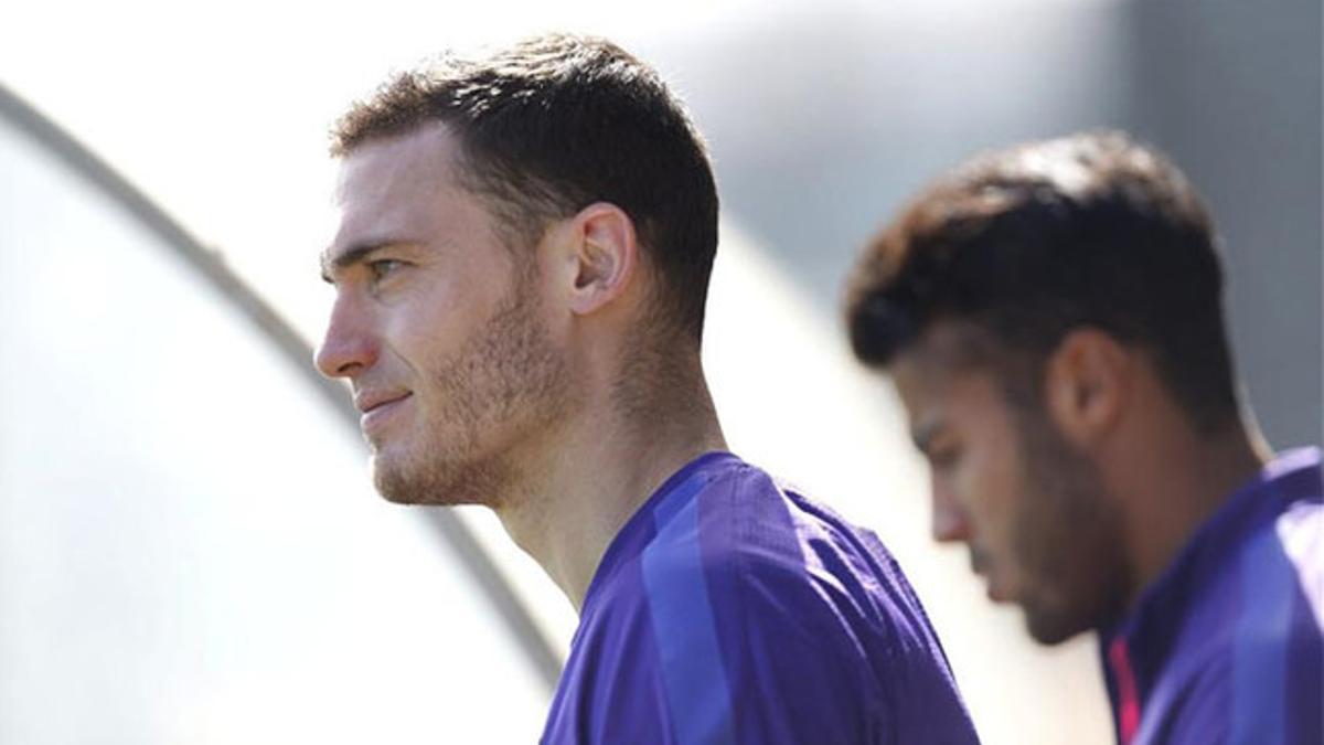 Vermaelen entra en la lista para el Barça-Bayern