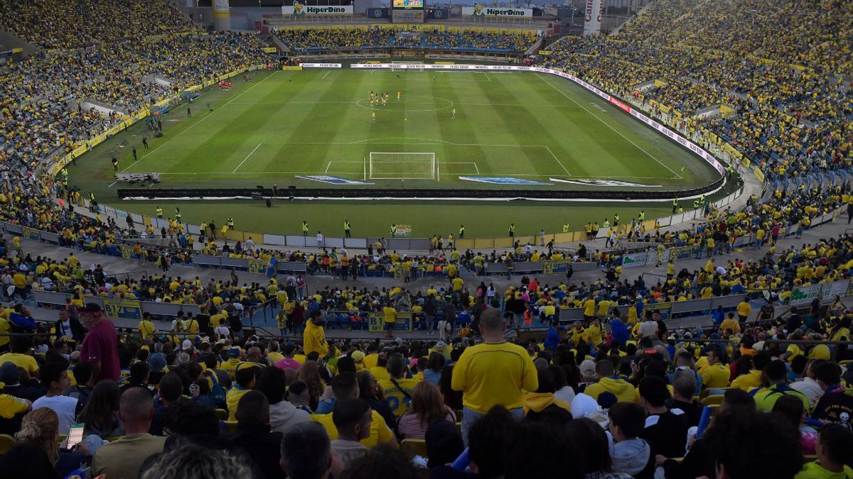 El Estadio de Gran Canaria en el UD-Tenerife del 4 de junio.