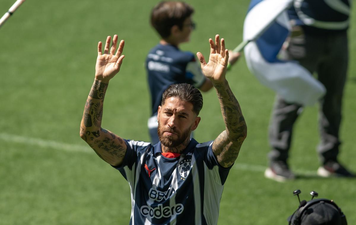 Sergio Ramos, en su presentación como nuevo jugador de Rayados de Monterrey