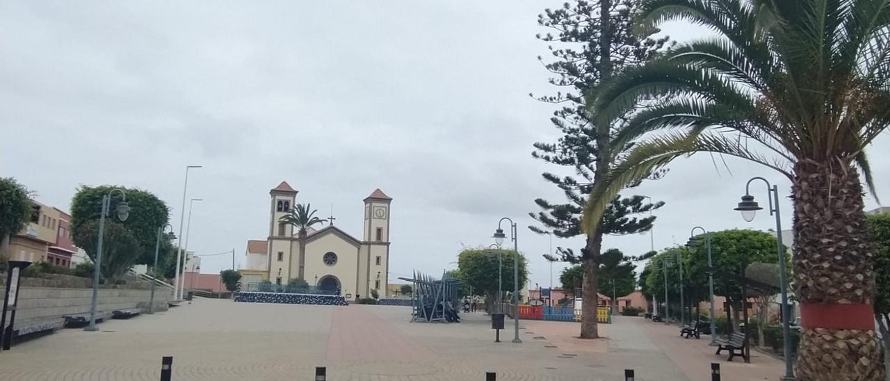 Plaza de La Atalaya de Guía.