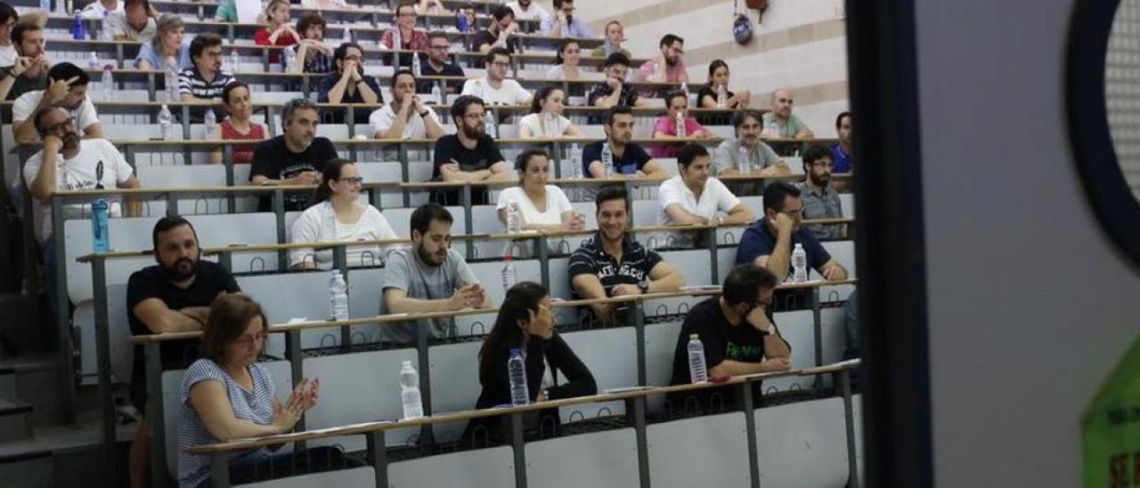 Opositores durante un examen de la administración, en una imagen de archivo.