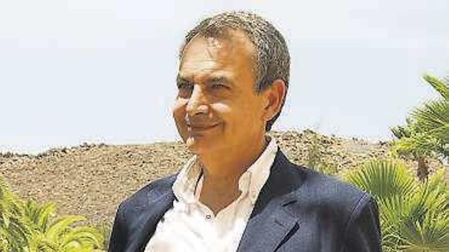 Zapatero, en Lanzarote. // FdV