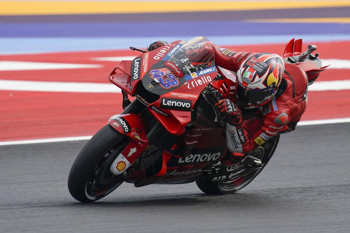 Miller protagoniza su primera "pole" de la temporada