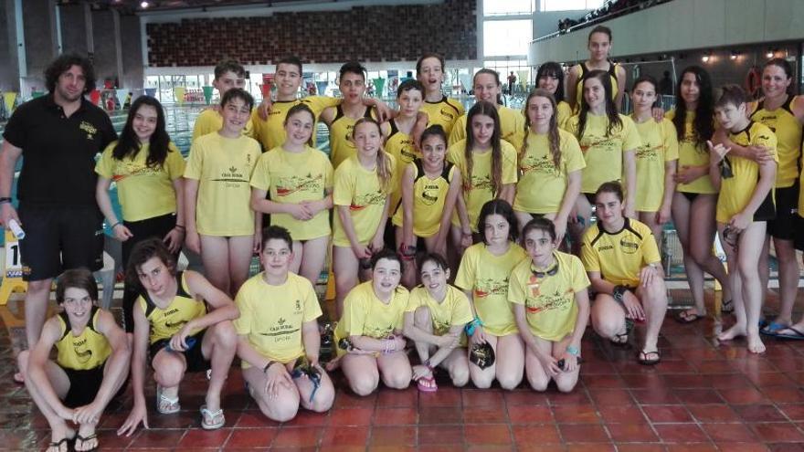 El equipo de Dragones Caja Rural que compitió en Avila.