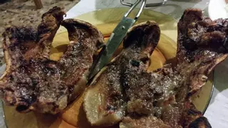 Dónde comer en Extremadura una de las más afamadas raciones de 'jeta' a la brasa