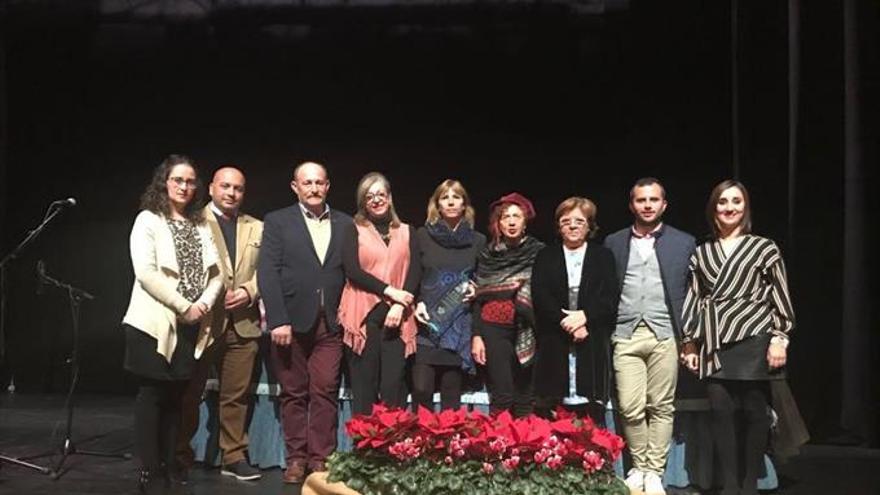 María Álvarez recibe el premio Juana Castro como «un regalo maravilloso»